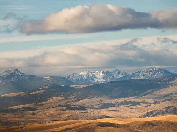Buster Brown Rd, Dillon, MT 59725