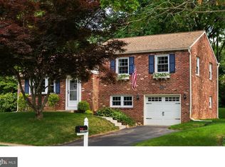 302 Spencer Rd, Devon, PA 19333