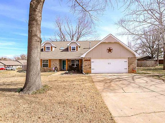 2nd image of 4623 Fairfield Dr