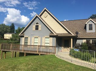 2325 Center St, White Oak, PA 15131