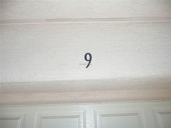 2nd image of 9 Desert Dawn Ln #0