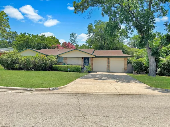 7121 Overhill Rd, Fort Worth, TX 76116