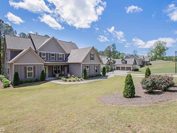 2nd image of 424 Timber Creek Estates Dr