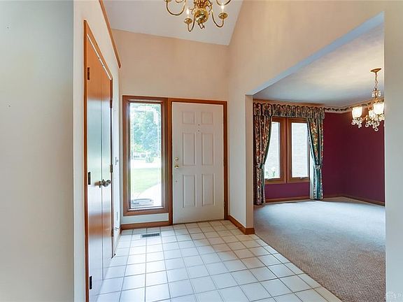 3rd image of 475 Saddle Park Ct