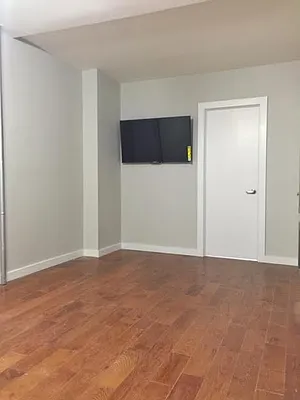 Rented by Reliance Realty Partners LLC  | media 14