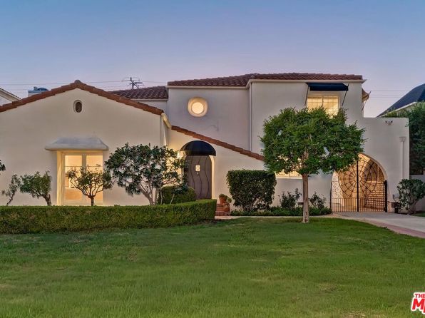 219 S McCarty Dr, Beverly Hills — photo 1