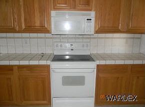 4th image of 6037 S Iroquois Ct