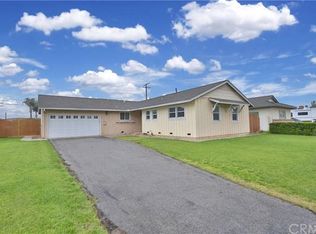 555 S La Serena Dr, Covina, CA 91723