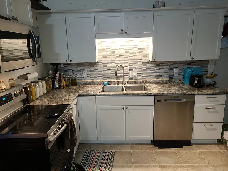 124 S Main St #3 — Photo 1