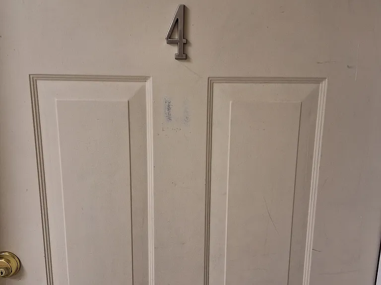 121 Pleasant St #4 — Photo 2