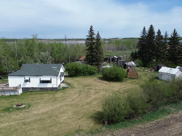 1029 Township Road 564, Sturgeon County, AB T8R 2H1
