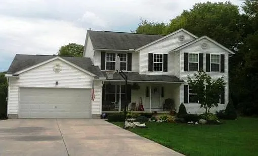 6427 Holiday Dr photo 1
