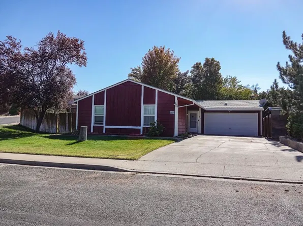 817 Sutter St, Yreka, CA 96097