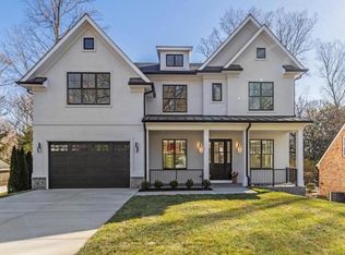 7008 Amy Ln, Bethesda, MD