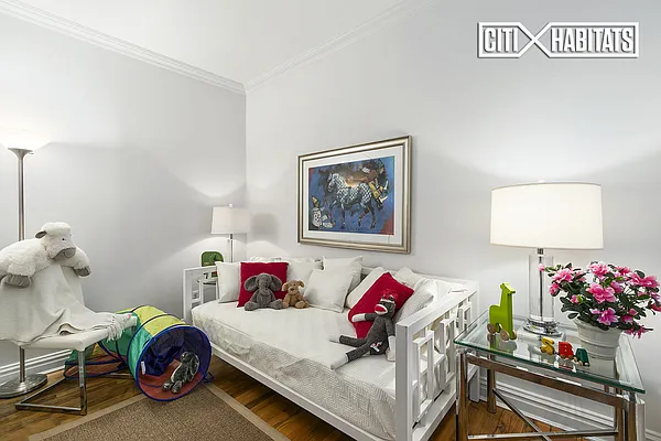 Sold by Citi Habitats | media 12