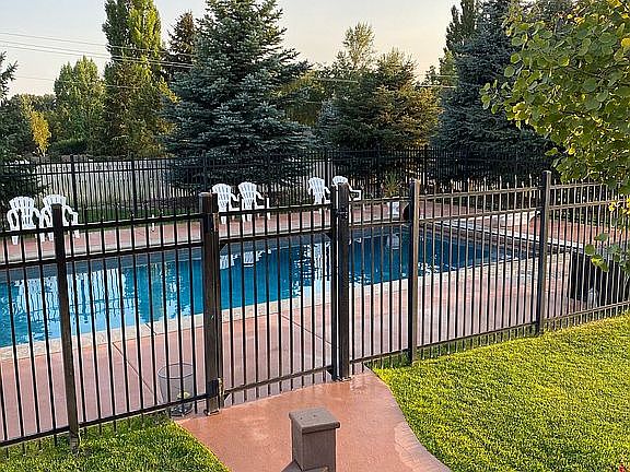 Pool/Deck
