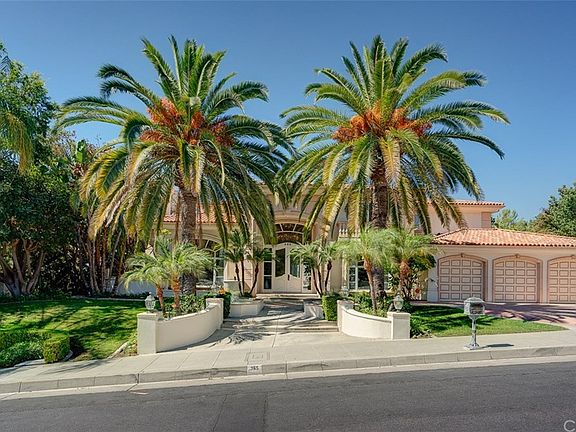 5th image of 365 Monterey Pines Dr