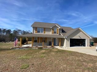 5 Lake Farm Ct, Travelers Rest, SC 29690