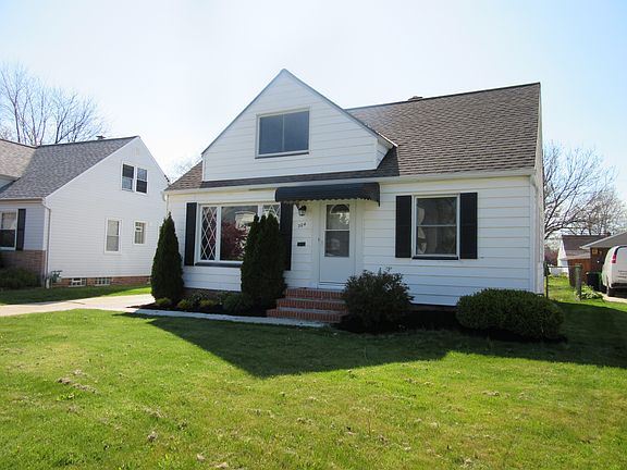 4th image of 304 Blissfield Dr