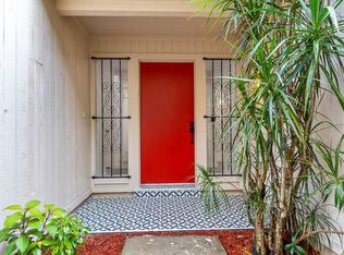 8308 La Serena Dr, Tampa, FL 33614