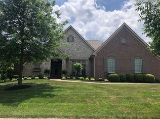 207 Vista Ridge Dr, South Lebanon, OH 45065
