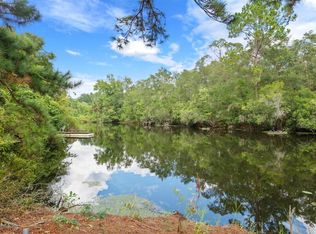 114 Barbados Ave, Satsuma, FL 32189