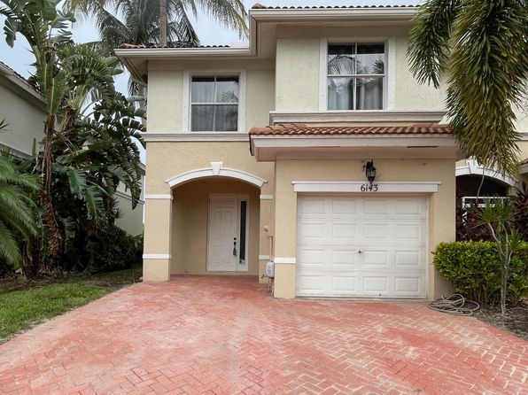 6143 Seminole Gardens Cir #0
