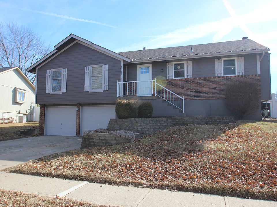 1st image of 1016 SW Southgate Dr