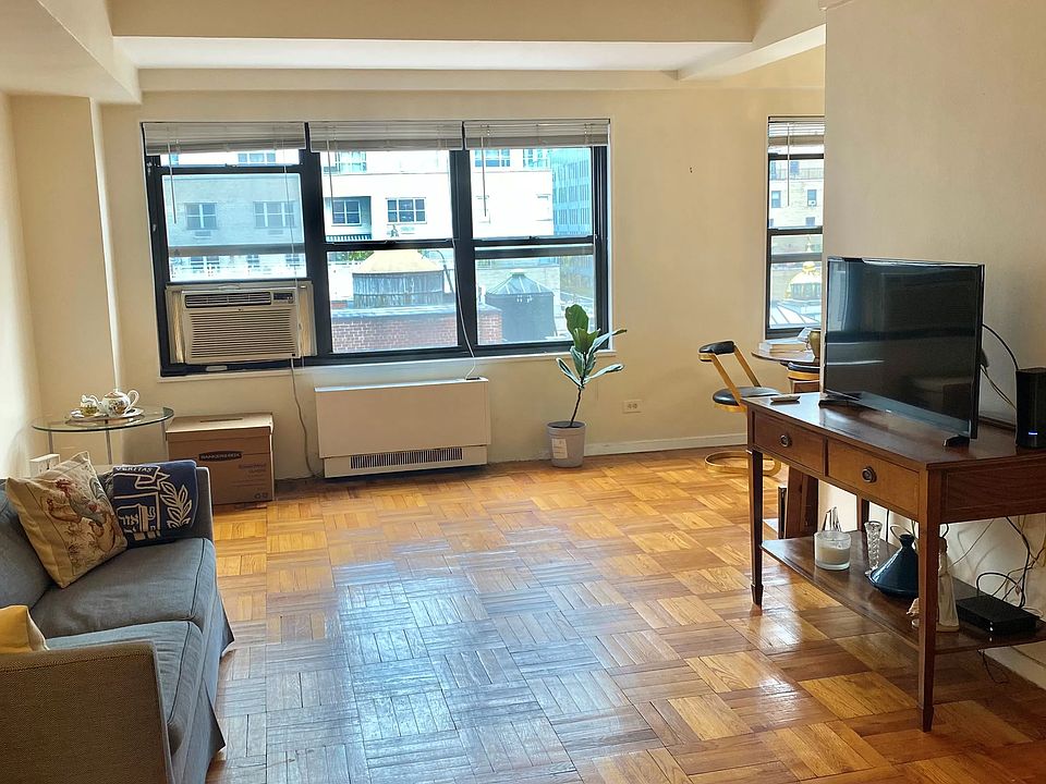 1st image of 140 E 56th St APT 16A