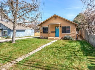 128 S Mountain Ave, Ashland, OR