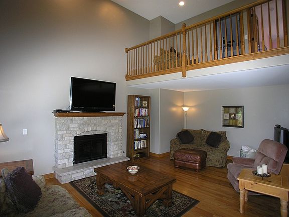4th image of 21950 Princeton Cir