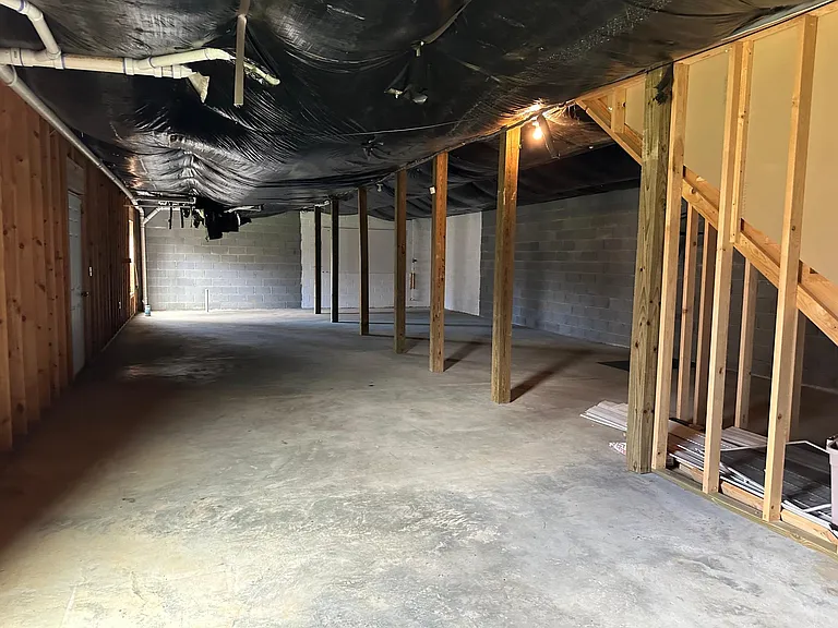 47 Banks Town Rd — Photo 17