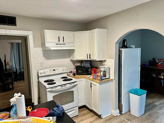5th image of 89-93 Highland Ave
