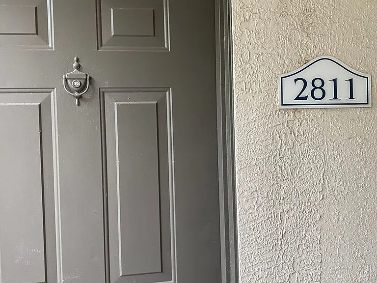 2118 Arbour Walk Cir #2811 — Photo 17