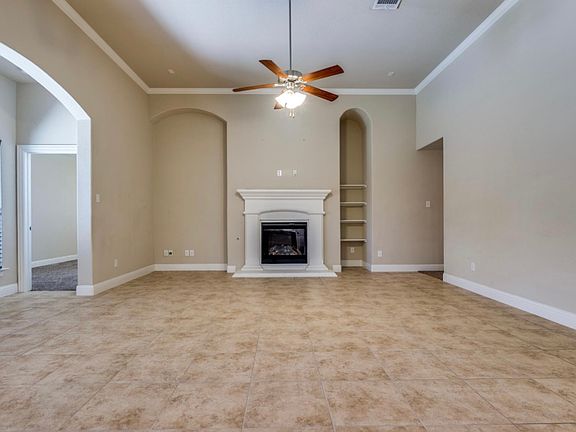 5th image of 909 Sunnyvale Dr