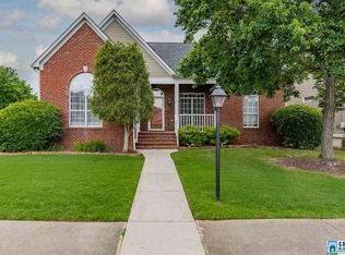 2121 Russet Meadows Ln, Hoover, AL 35244