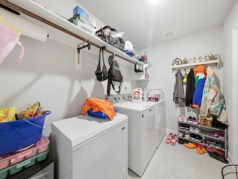 490 Terra Vista Cir — Photo 20