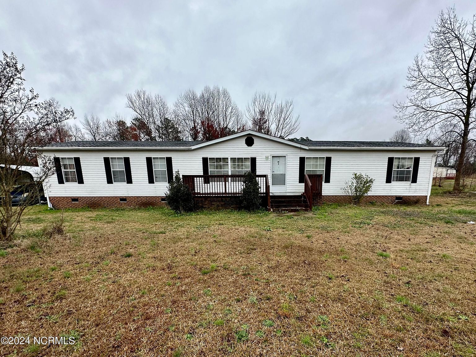 131 Suttontown Road, Mount Olive, NC 28365 | Zillow