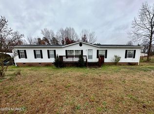 131 Suttontown Rd, Mount Olive, NC 28365