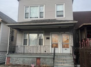 8624 S Muskegon Ave, Chicago, IL 60617