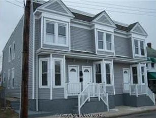 2nd image of 1010 Pope Ave