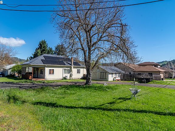 2nd image of 597 SE Ramp St