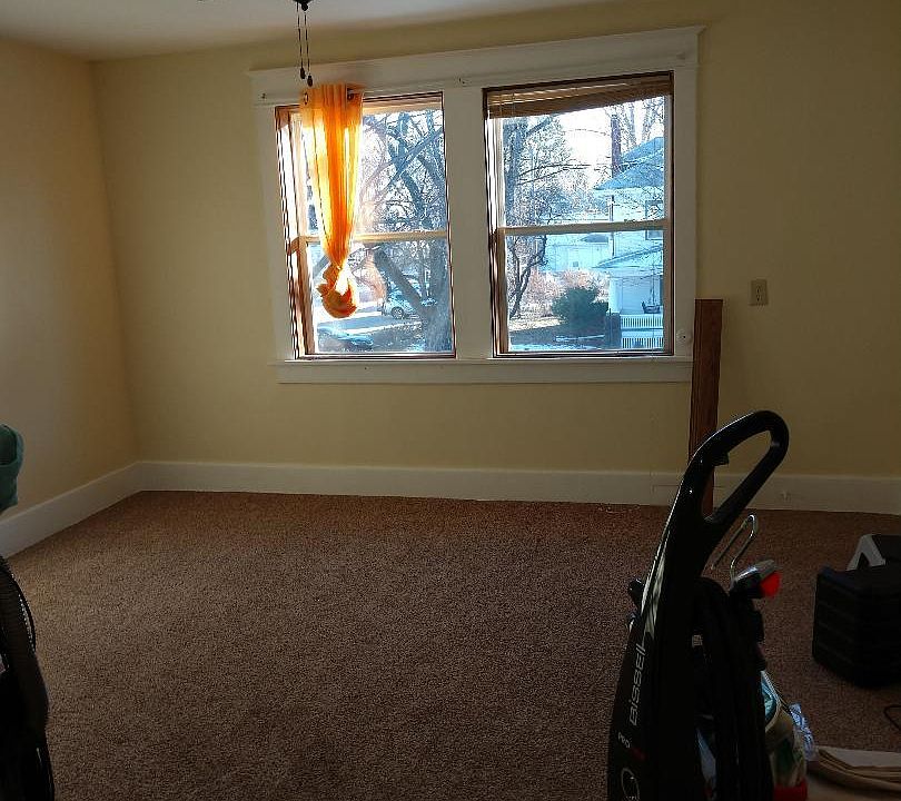 2nd image of 3260 Starr St APT 1