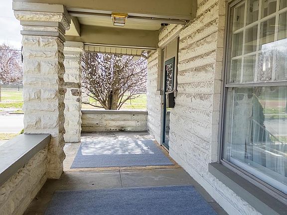 4th image of 1703 Timmonds Ave