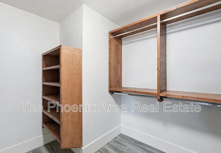 447 E Carson Dr — Photo 29