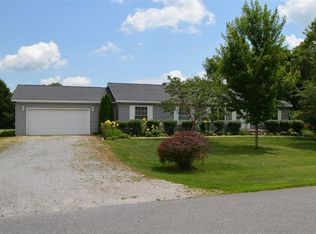 209 N Lincoln St, Brook, IN 47922