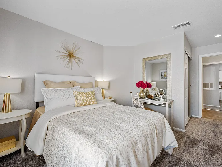 Palm Villas at Whitney Ranch — Photo 9