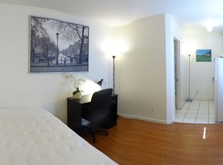 1142 W 37th St #9, Los Angeles, CA 90007