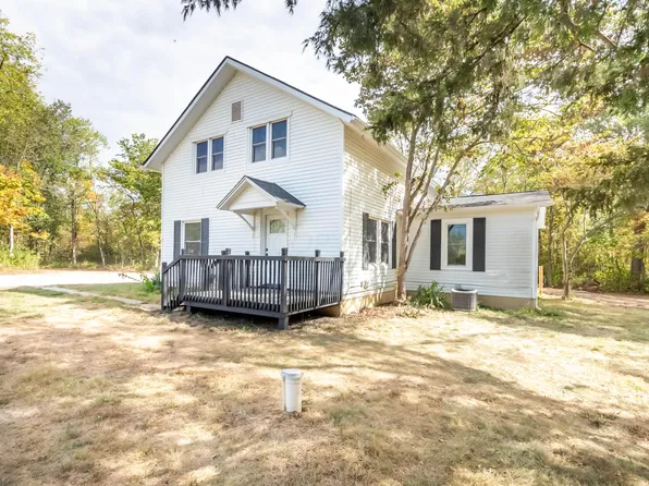 2095 Spring Valley Rd, London, OH 43140