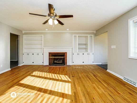 4th image of 660 Sternberger Pl